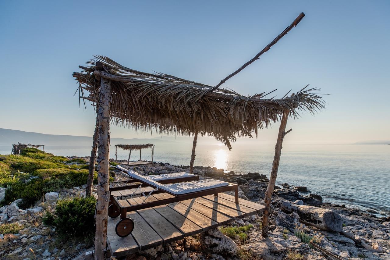 Plage Cachee - Glamping فربوسكا المظهر الخارجي الصورة
